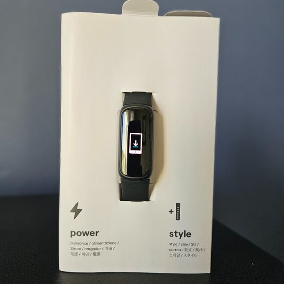 Fitbit Inspire 3 Health and Fitness Tracker - Picture 2 of 5